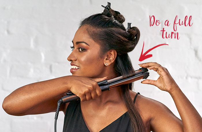 How to curl with a straightener
