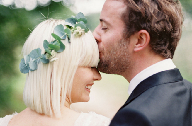 Wedding hairstyles for short hair
