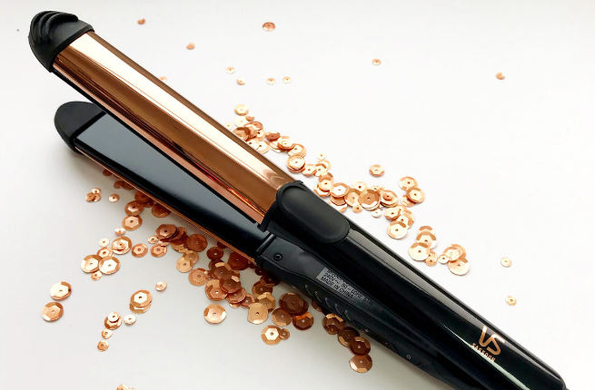 VS Sassoon Straight & Curl Brilliance